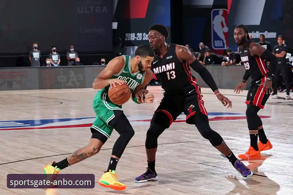 安博体育实时比分怎么样？深度解析其核心体验与数据价值